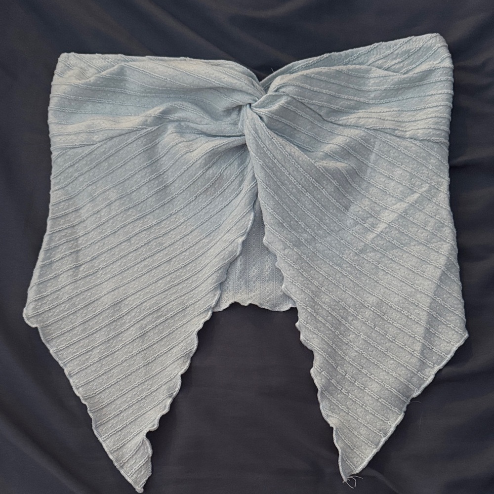 SHEIN Soft Blue Knit Accessory